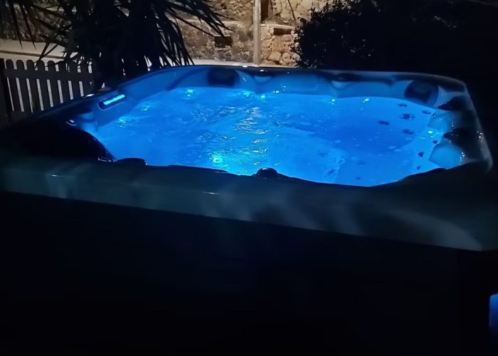 דף הבית 11 imgi_120_f162ae_1630e4342d5342afa3cad777a957ae31~mv2